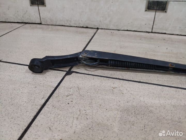 Поводок дворника правый Chevrolet Авео Т250