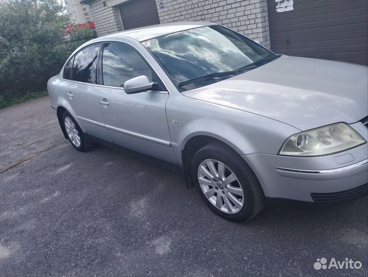 Volkswagen Passat 1.8 МТ, 2002, 297 000 км