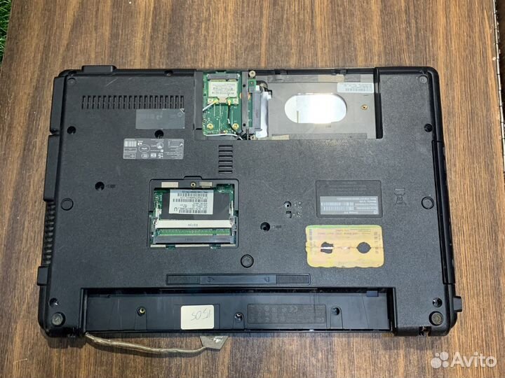 Ноутбук в разбор compaq 610 615