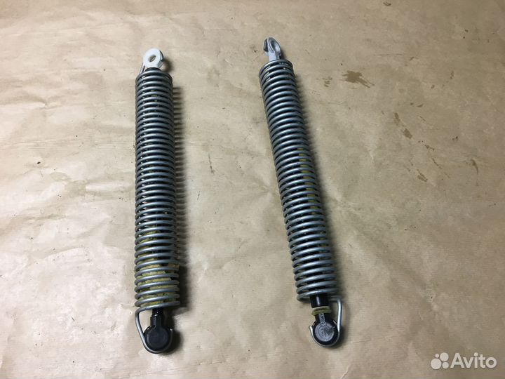 Пружина амортизатор багажника BMW 5 F10 09-17