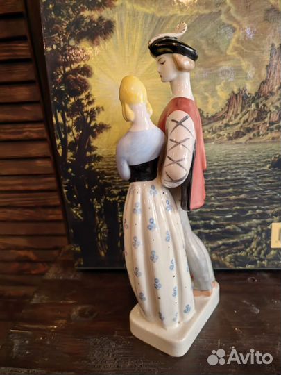 Фарфоровые статуэтки времен СССР