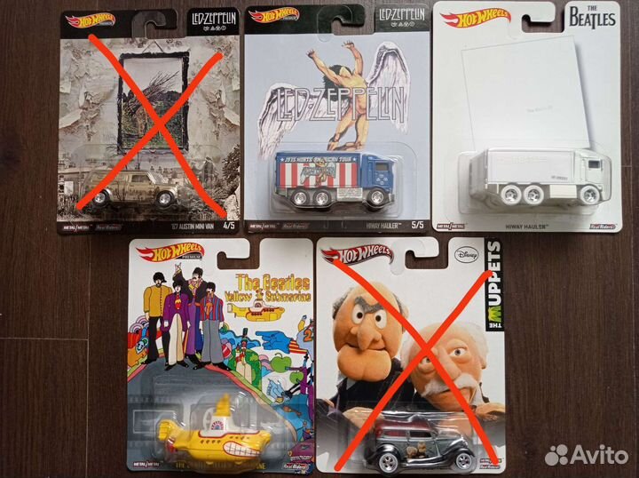 Hot Wheels Premium 1/64 (5)