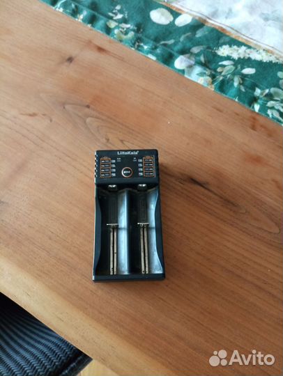 Зарядное устройство LiitoKala Lii-202