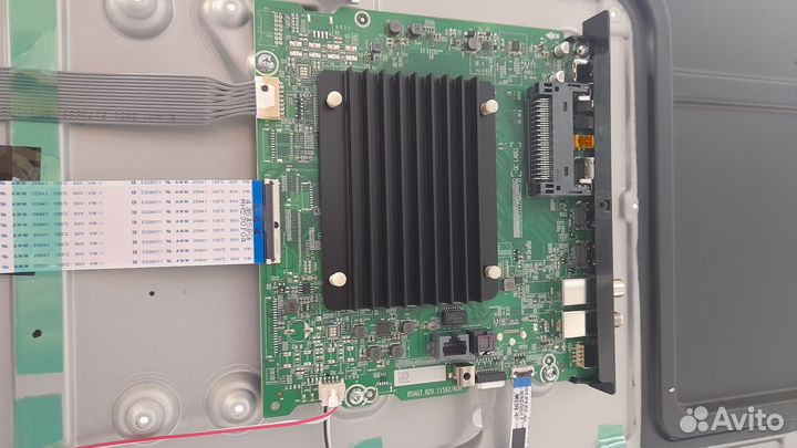 Материнская плата для т.в. hisense 65E7HQ