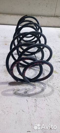 Пружина задняя Лексус LX 3