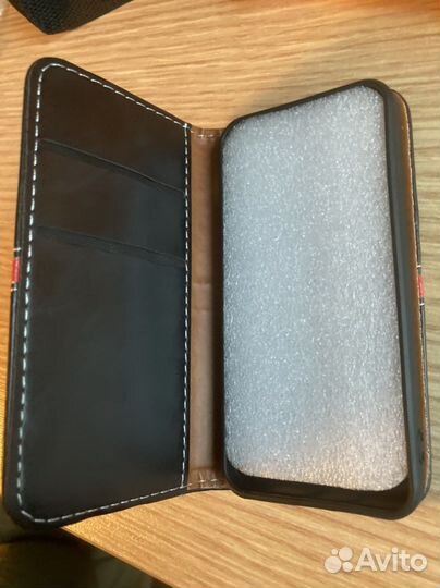 Чехол книжка на iPhone се