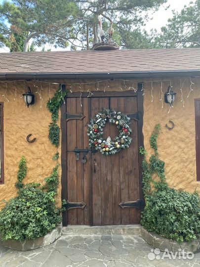 Новогодний венок ручной работы