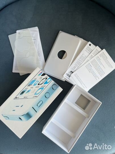 Оригинальная коробка от iPhone 4s