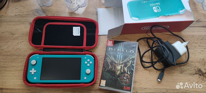 Портативная игровая приставка nintendo switch