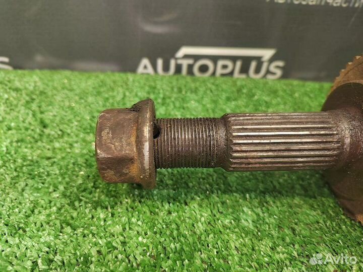 Привод левый Nissan Almera Tino универсал 2001