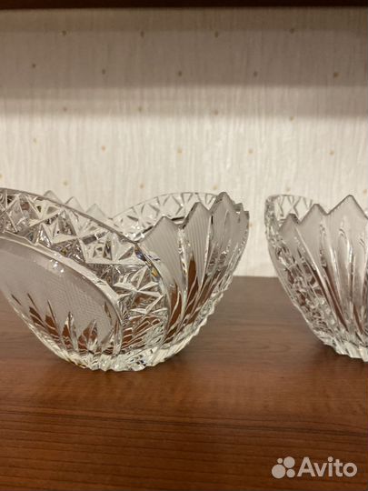 Хрустальная ваза