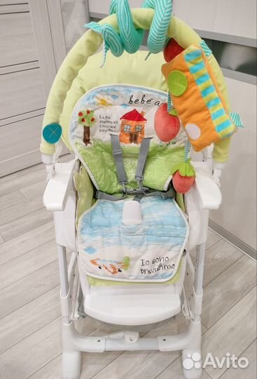 Стульчик для кормления cam