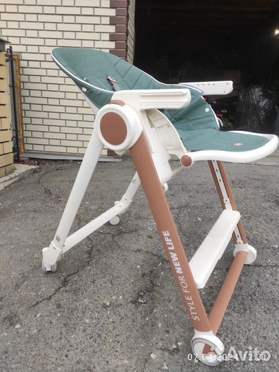 Стульчик для кормления happy baby berny v2