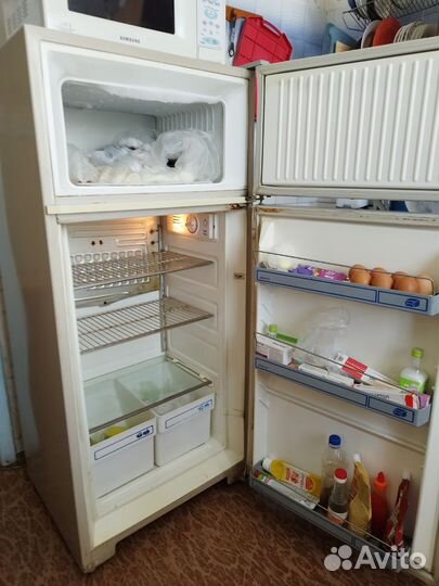 Холодильник