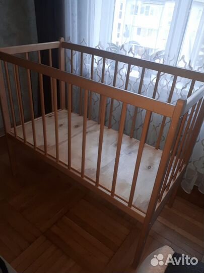 Детская кроватка
