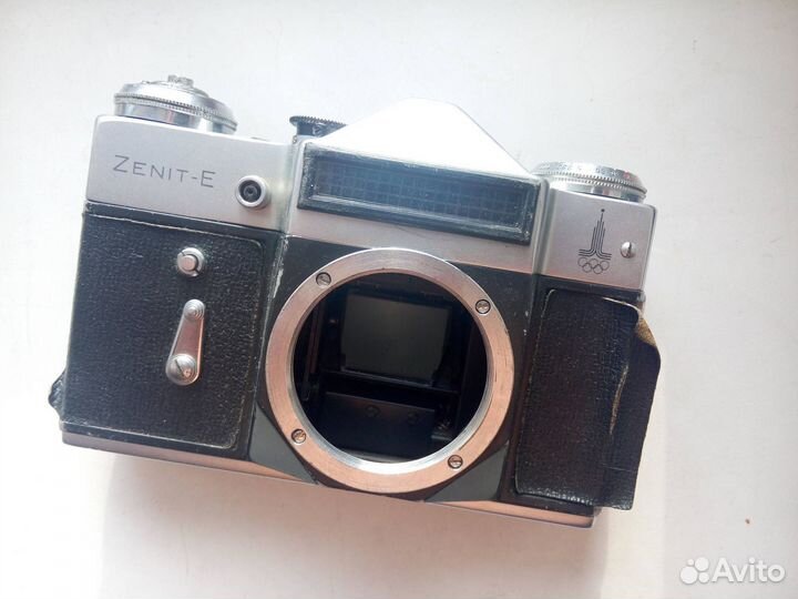 Пленочный фотоаппарат