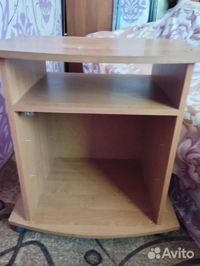 Тумба под телевизор