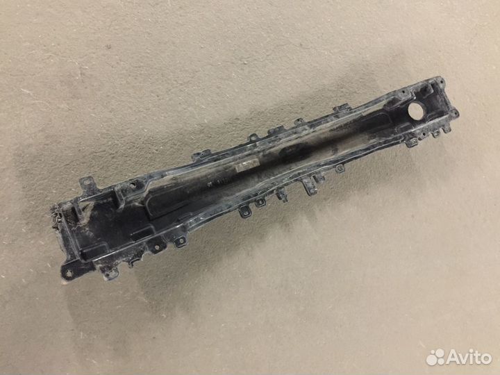 Усилитель заднего бампера Hyundai Tucson