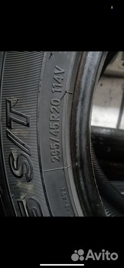 Toyo Proxes S/T 295/45 R20