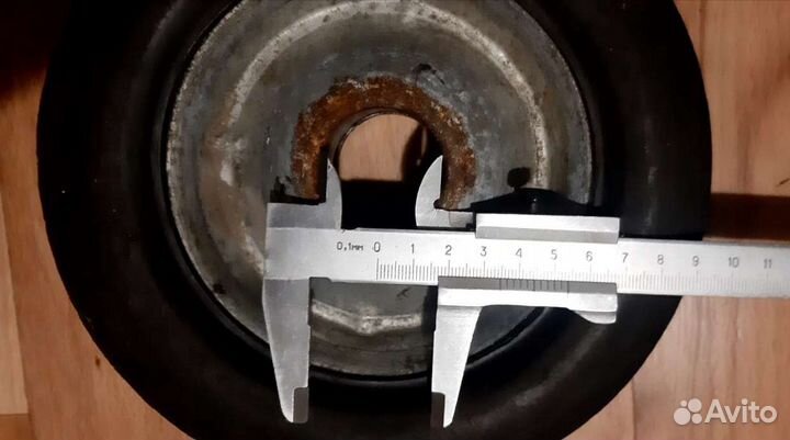 Колесо для садовой тачки бу