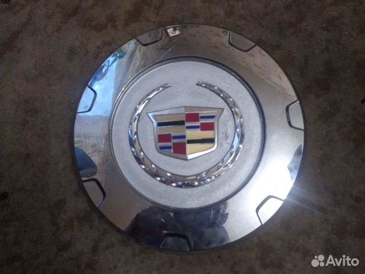 Колпачок диска Cadillac (202/180/28) хром