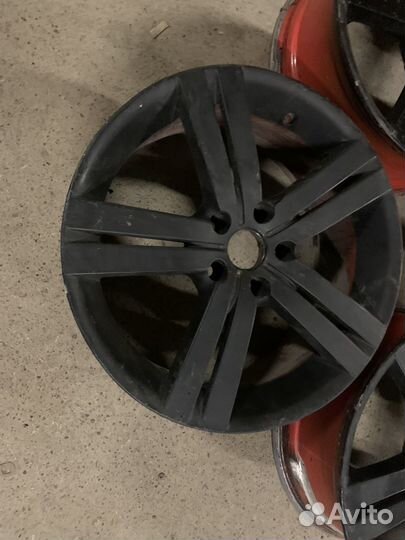 Литые диски R18 5x112 alessio