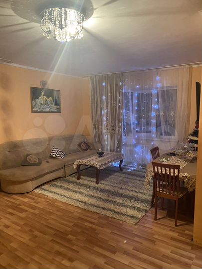 Дом 250 м² на участке 11 сот.