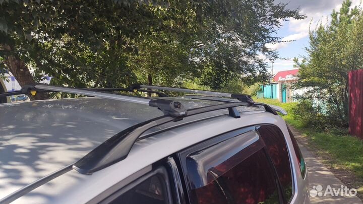 Багажник на крышу, поперечины на крышу