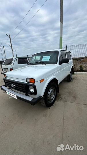 LADA 4x4 (Нива) 1.7 МТ, 2010, 123 000 км