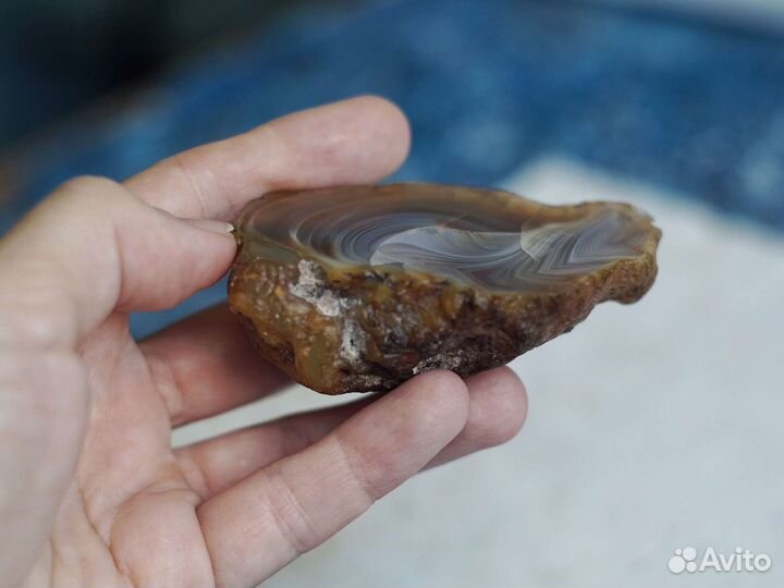 Агат камень горбушка