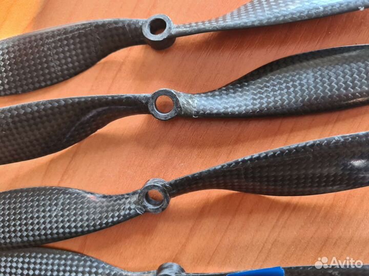 Пропеллер из углеродного волокна