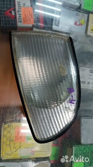 Поворотник Audi A4 b5