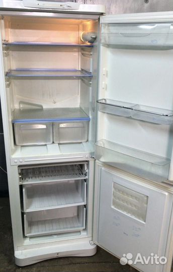 Индезит Холодильник б/у рабочий