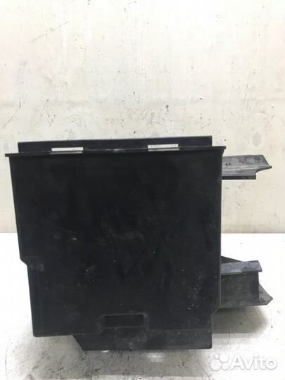 Полка аккумулятора Ford Focus 2 shda 2007