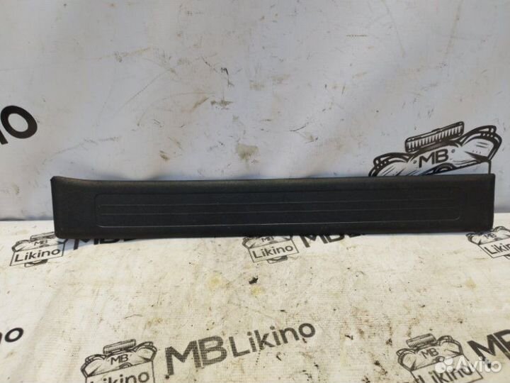 Накладка порога задняя правая Mercedes Gl X164