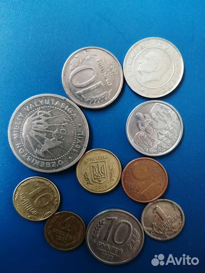 Манеты разные