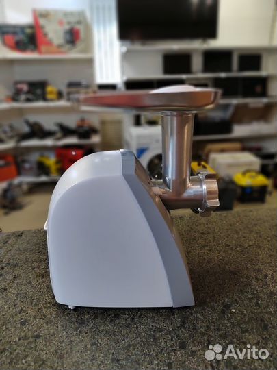 Электромясорубка Binatone MGP-1414