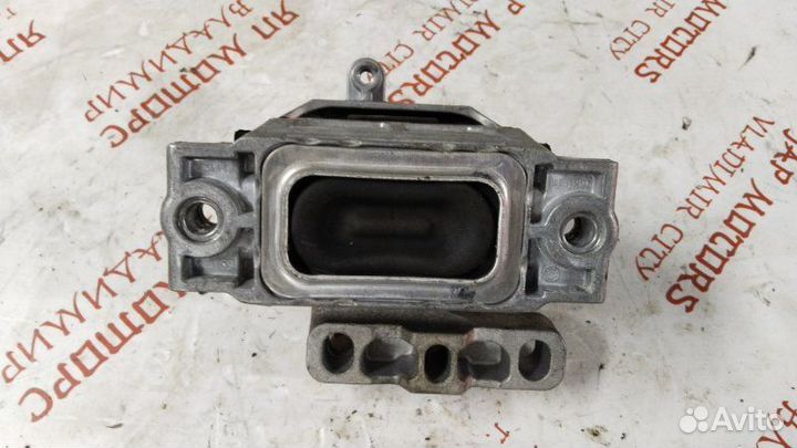 Подушка двигателя Volkswagen Golf 6 универсал caxa