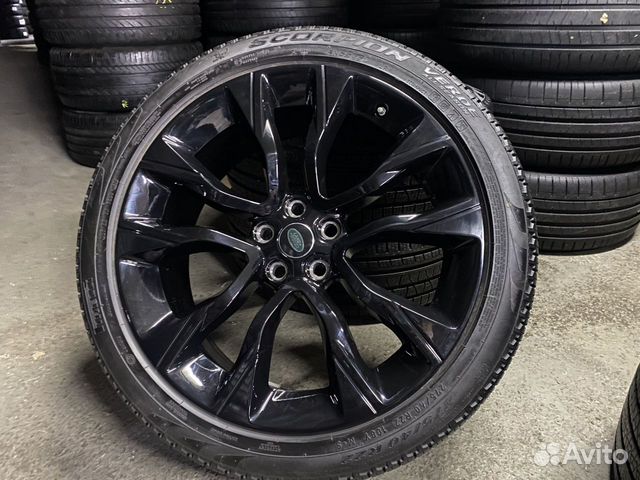 Оригинальные колеса Range Rover Sport SVR R22