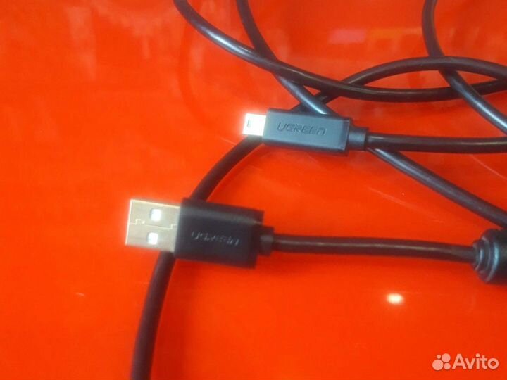 Кабель для компьютера