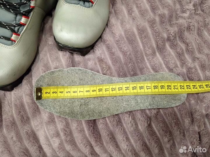 Лыжные ботинки 35 размер