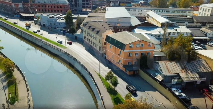 Здание, Отель, Офис, Представительство - 733 м²