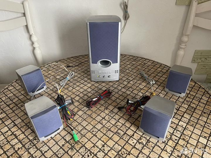 Компьютерная акустика Genius SW-4.1 с сабвуфером