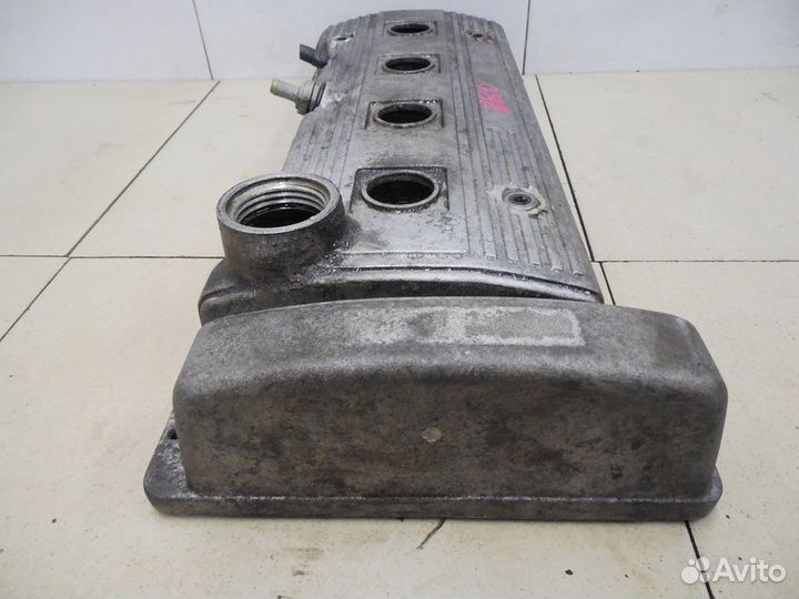 Крышка головки блока (клапанная) Carina E 1992-199