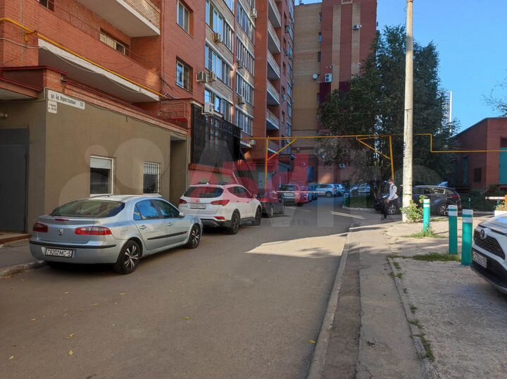 120 кв м с отдельным входом