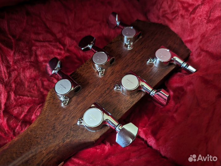 Электроакустическая гитара Fender CD140S