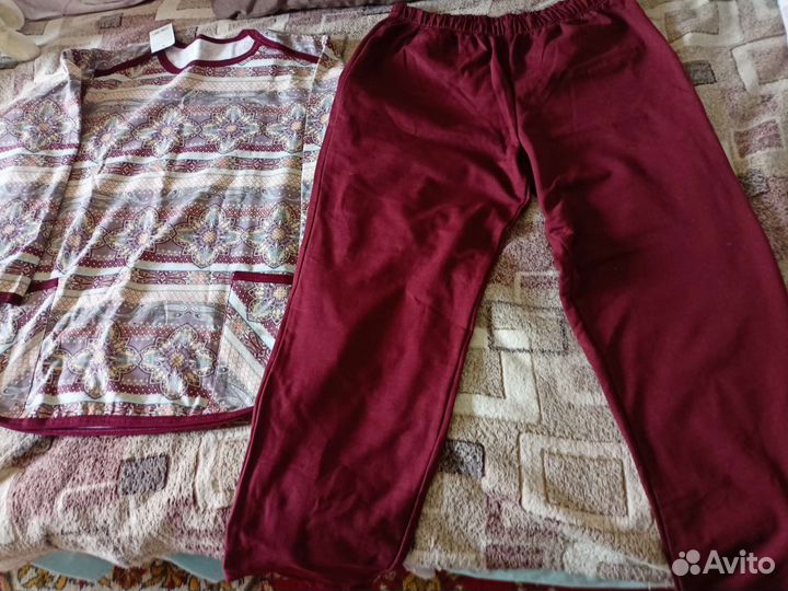 Спортивный костюм женский новый