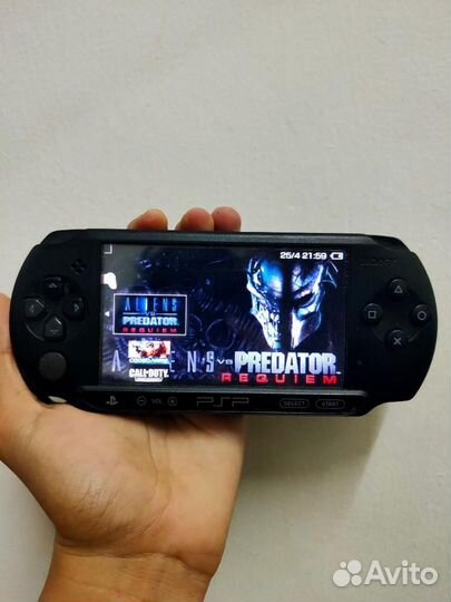 Sony PSP Street 1008 черная + много игрушек шитая