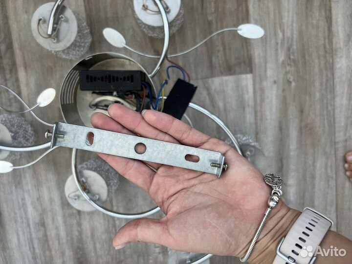 Люстра потолочная