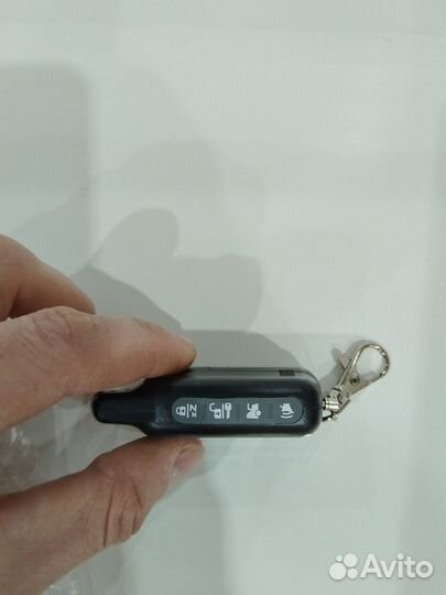 Брелок сигнализации Tomahawk х5